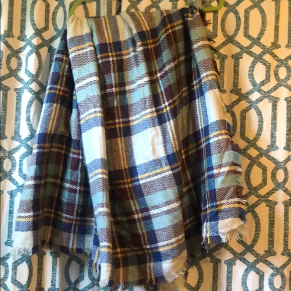 BUNDLE 3/$20 Super soft blanket scarf - Picture 1 of 2